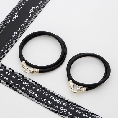 レザーペアブレスレット