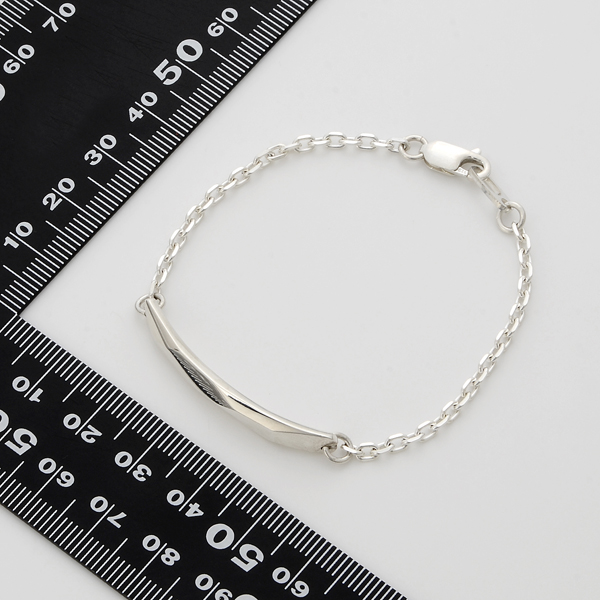 シルバーブレスレット