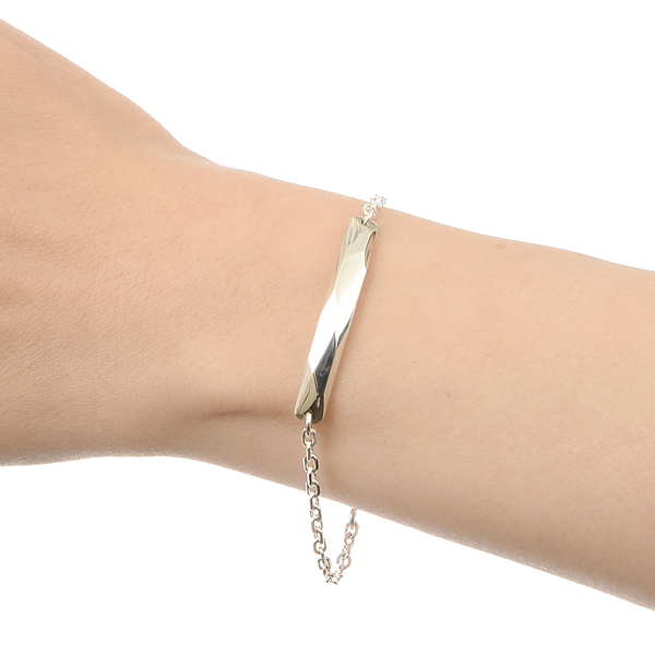 シルバーブレスレット