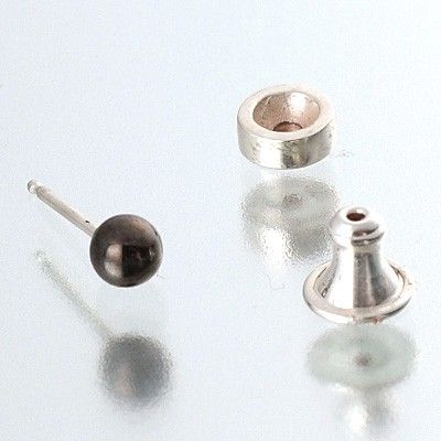 シルバースタッドピアス(片耳用)