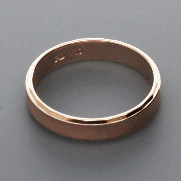 ピンクゴールドマリッジリング