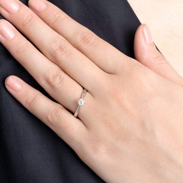 プラチナエンゲージリング