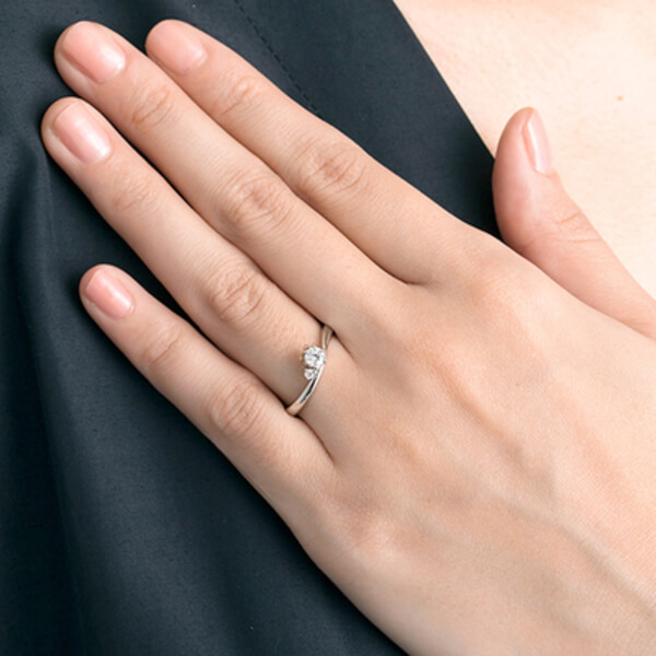 プラチナエンゲージリング