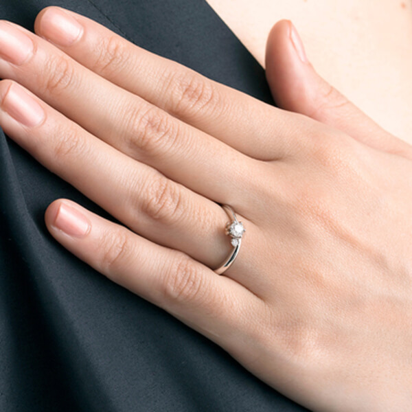 プラチナエンゲージリング