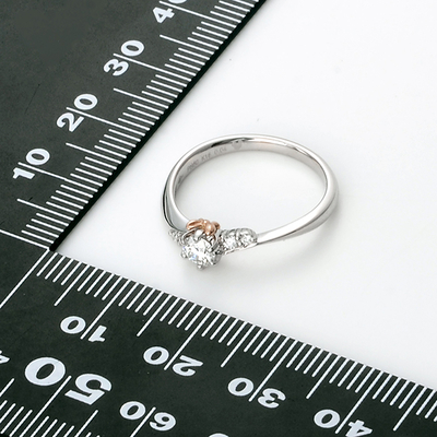 プラチナエンゲージリング