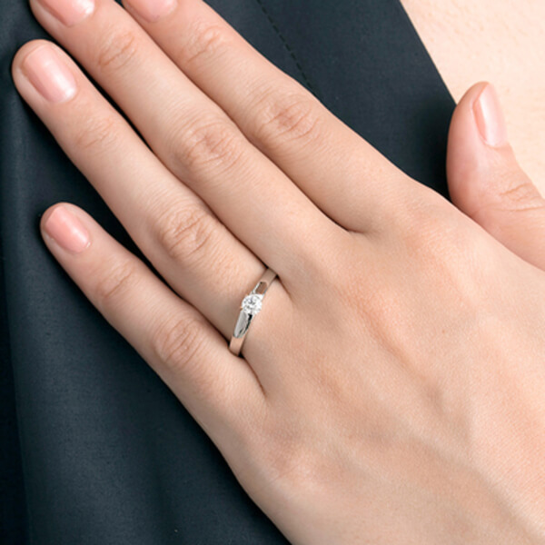 プラチナエンゲージリング