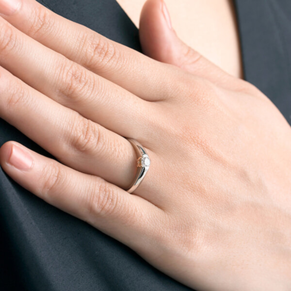 プラチナエンゲージリング