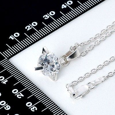 シルバーネックレス