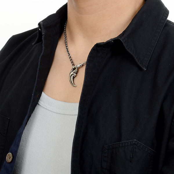 シルバーネックレス