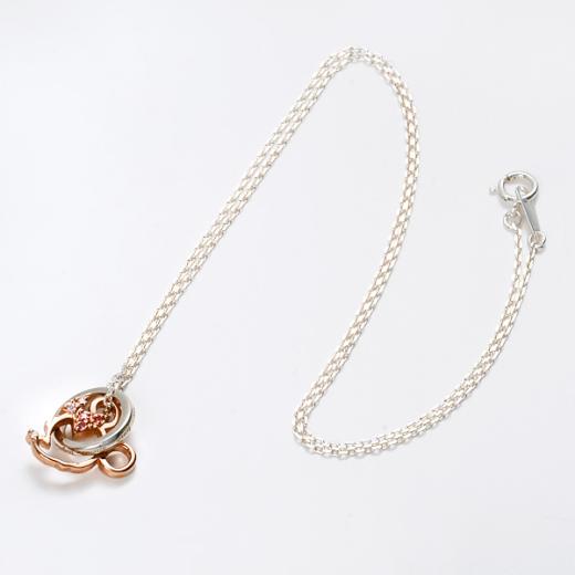 シルバーネックレス