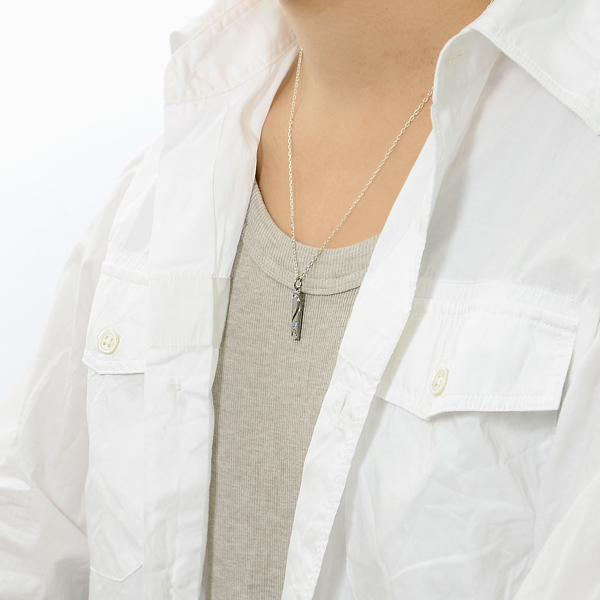 シルバーネックレス