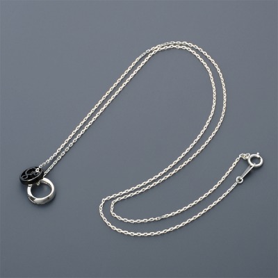 シルバーネックレス