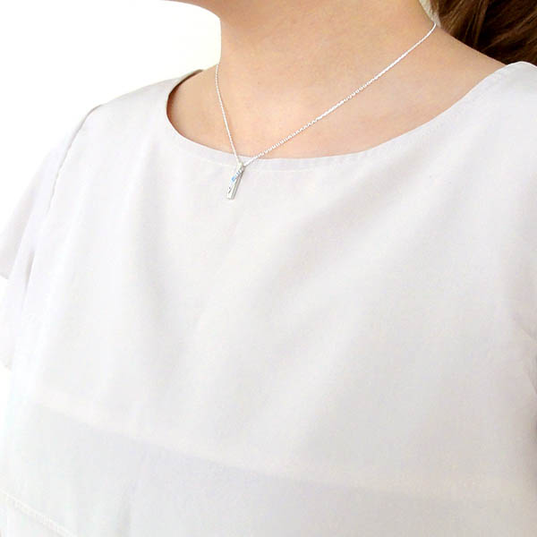 シルバーネックレス