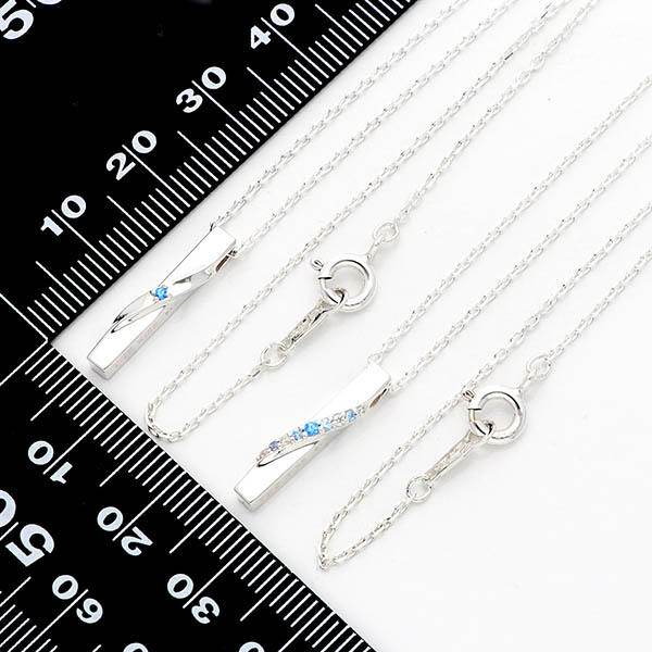 シルバーペアネックレス