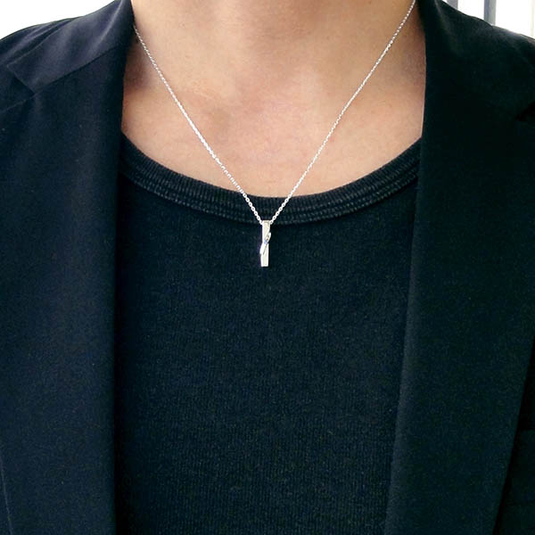 シルバーネックレス