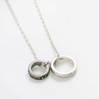 シルバーネックレス