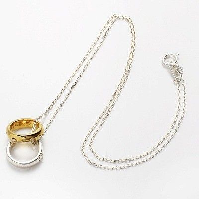 シルバーネックレス