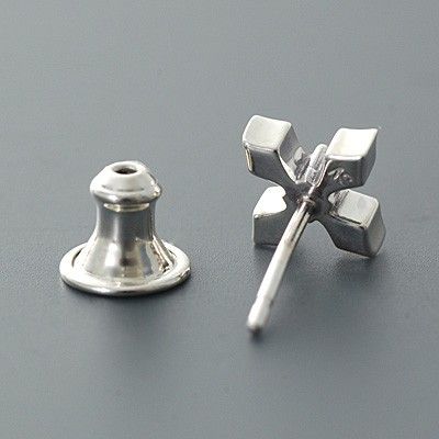 シルバースタッドピアス(片耳用)