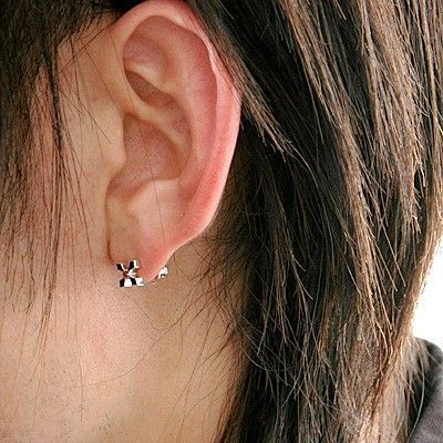 シルバースタッドピアス(片耳用)
