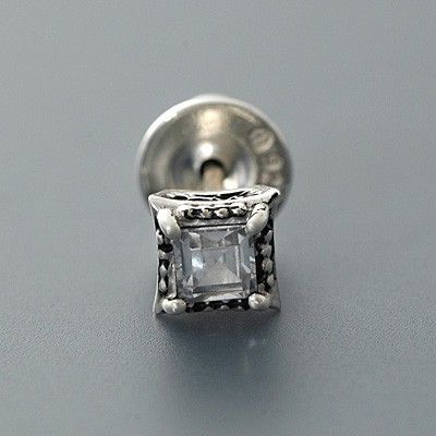 シルバースタッドピアス(片耳用)