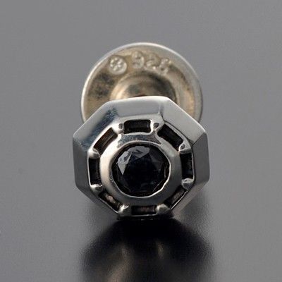 シルバースタッドピアス(片耳用)