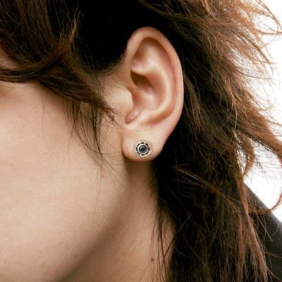 シルバースタッドピアス(片耳用)