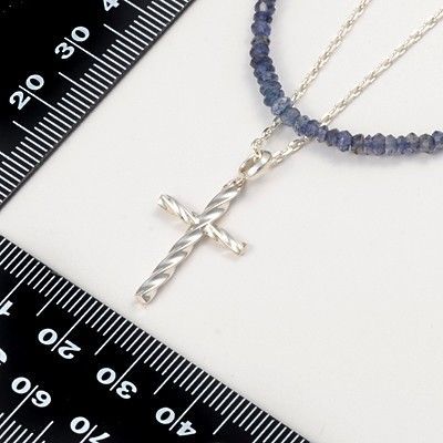 シルバーネックレス