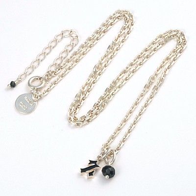 シルバーネックレス