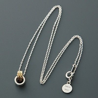 シルバーネックレス