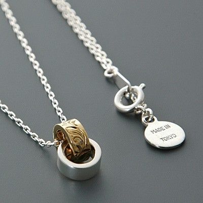 シルバーネックレス