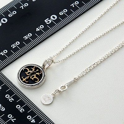 シルバーネックレス