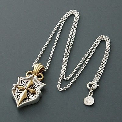 シルバーネックレス