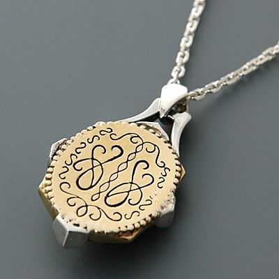 シルバーネックレス