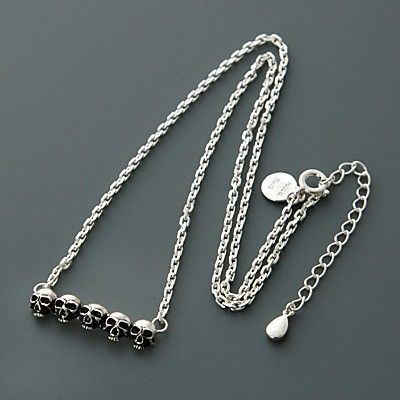 シルバーネックレス