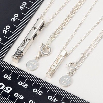 シルバーペアネックレス