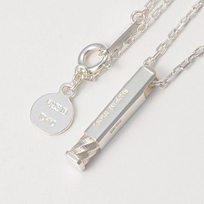 シルバーネックレス