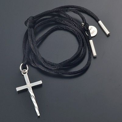 レザーネックレス