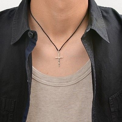 レザーネックレス