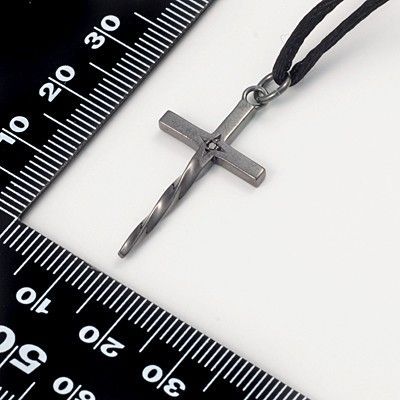 レザーネックレス