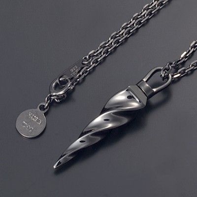 シルバーネックレス