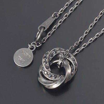 シルバーネックレス