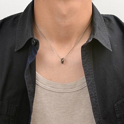 シルバーネックレス