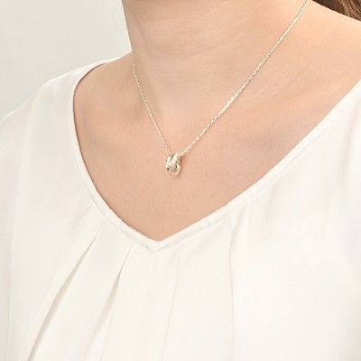 シルバーペアネックレス