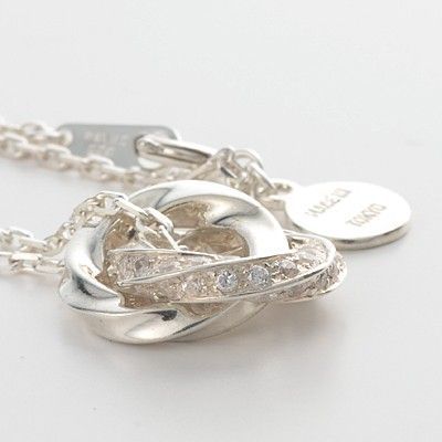 シルバーネックレス