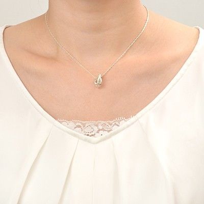 シルバーネックレス