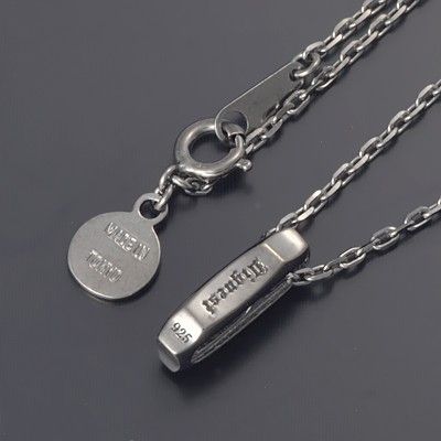 シルバーネックレス