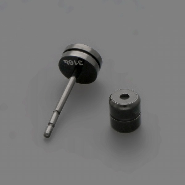 ステンレスピアス