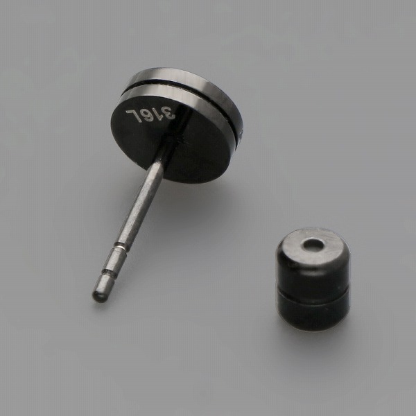 ステンレスピアス