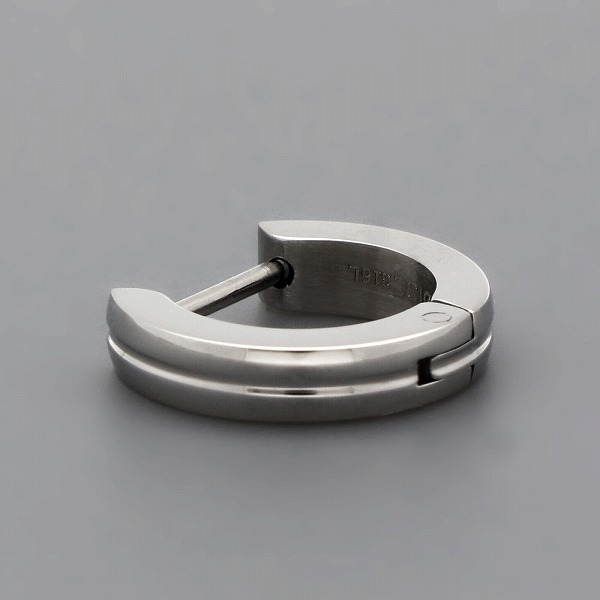 ステンレスピアス