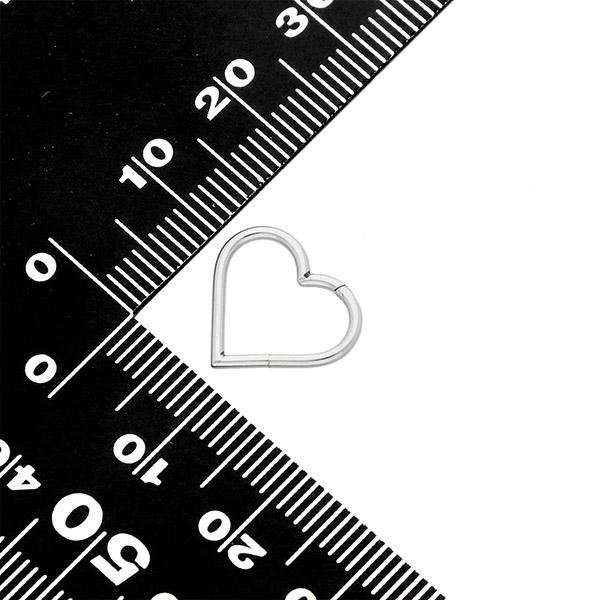 ステンレスピアス